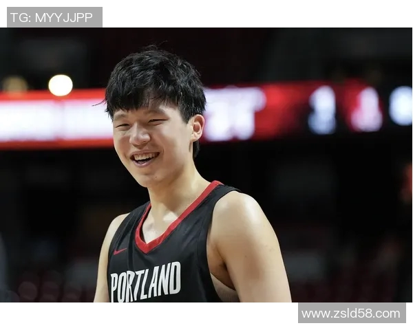 媒体人:这几个回合对杨瀚森打击会很大,他想打但是对抗不足 媒体人:这几个回合对杨瀚森打击会很大,他想打但是对抗不足